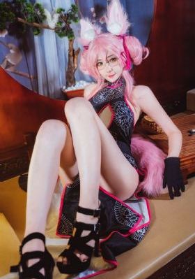吸血裸女_1080P手机免费观看完整